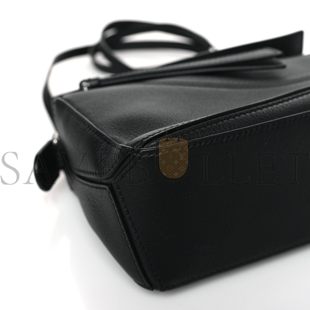 LOEWE CALFSKIN MINI PUZZLE BAG BLACK (18*12.5*8cm)